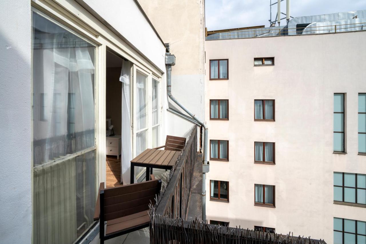 New Town - Apple Apartments Praag Buitenkant foto